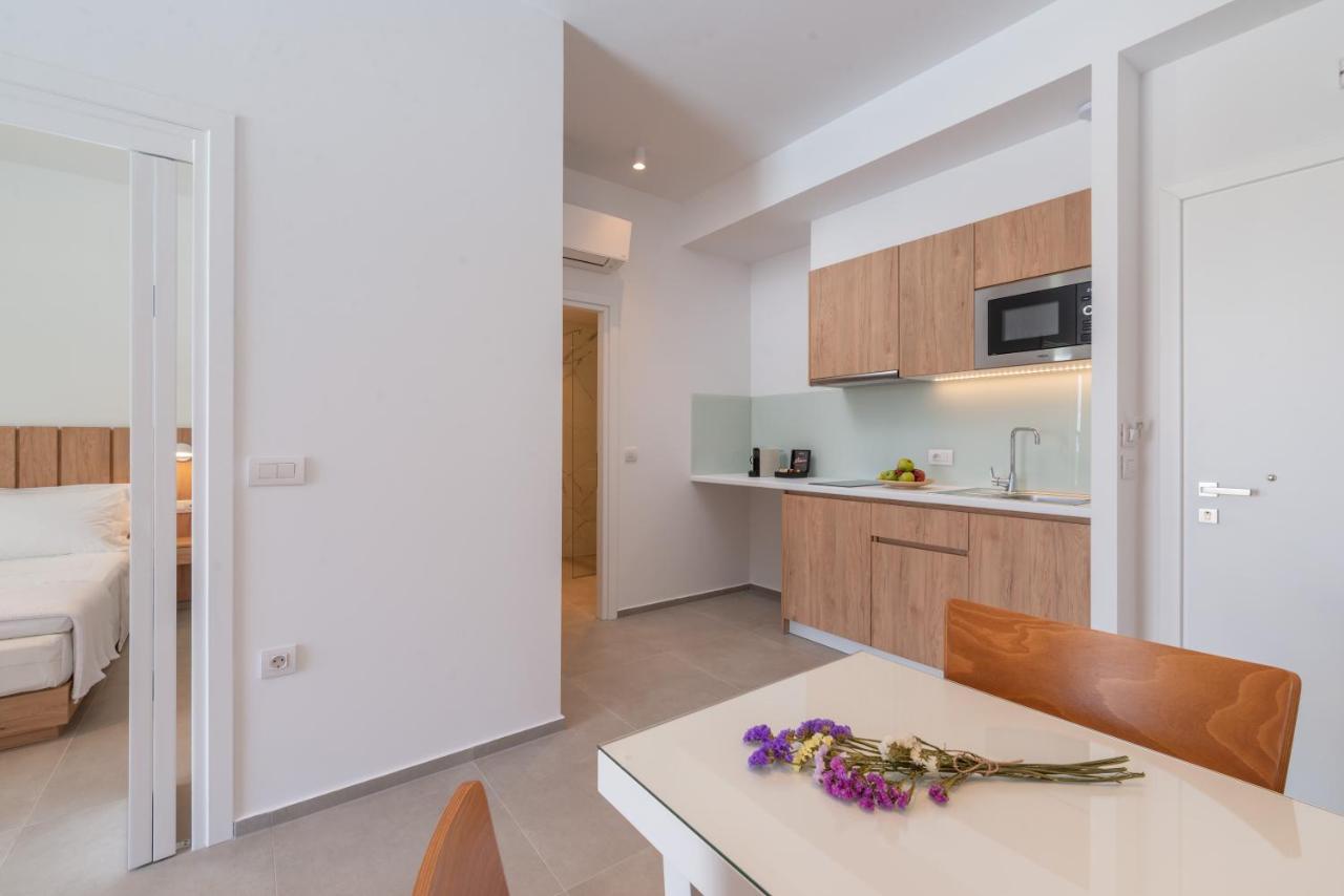 Ninemia Luxury Residence Perdika  Luaran gambar